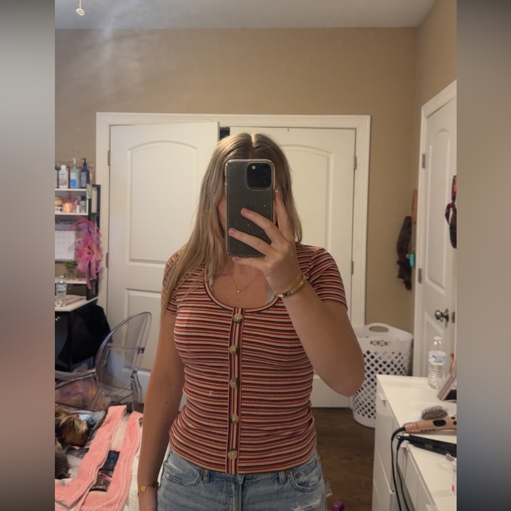 Women’s Striped T-Shirt (Hollister)